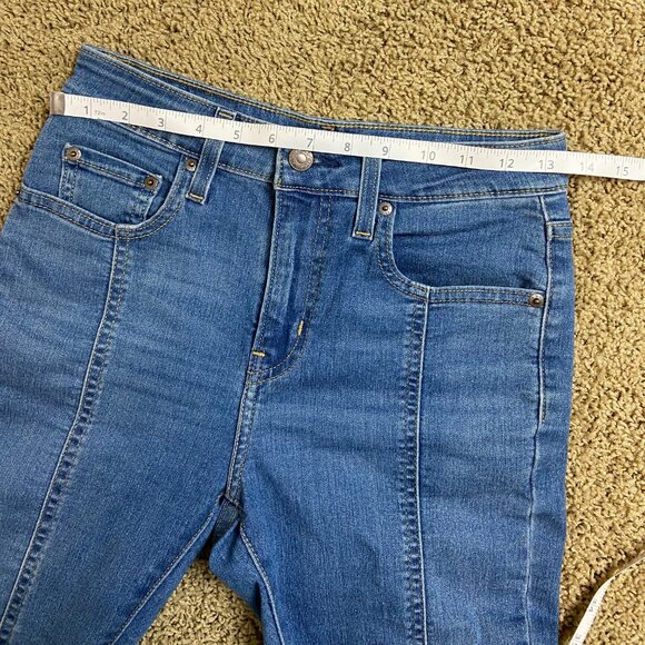 Levi’s 726 flare split-hem jeans, medium blue, size 26 x 32 - Picture 6 of 8
